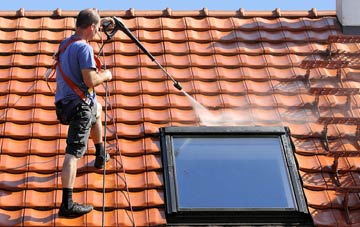 roof cleaning Stockbridge